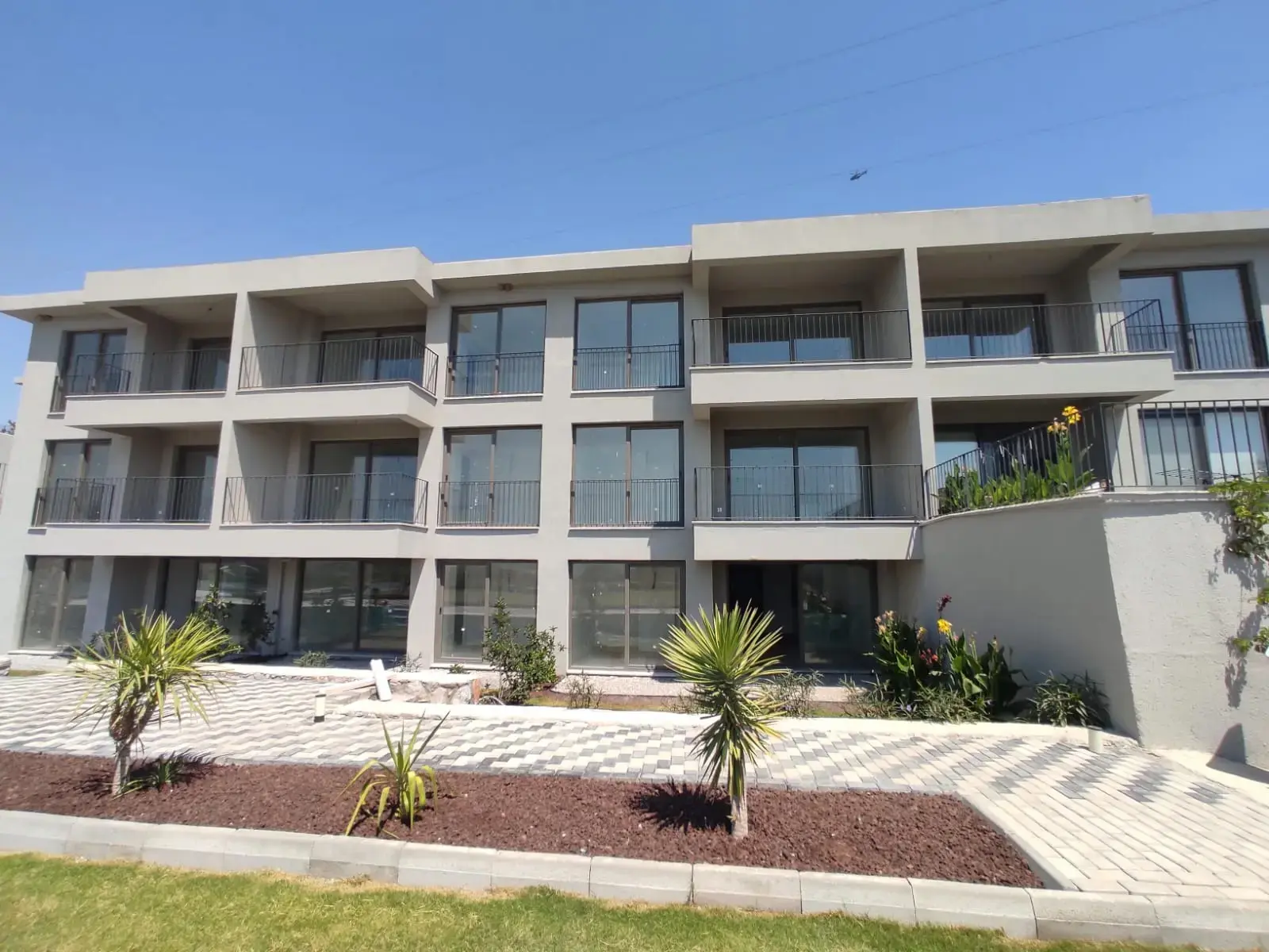 Apartments in Adabuku
